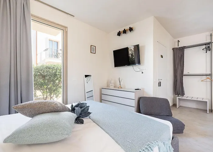 Il Maestrale Apartment *